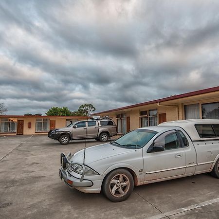 Heywood Motor Inn Экстерьер фото